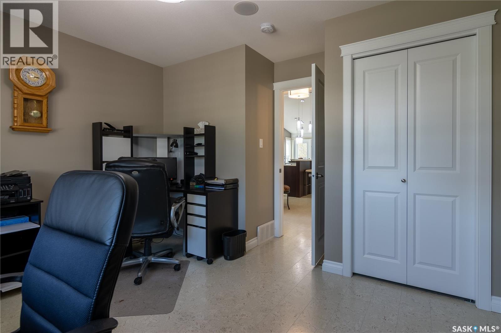 109 Cedar CRESCENT - 28