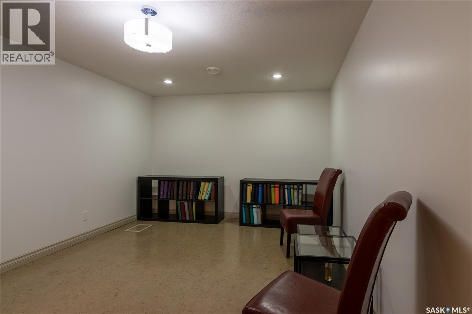109 Cedar CRESCENT - 38