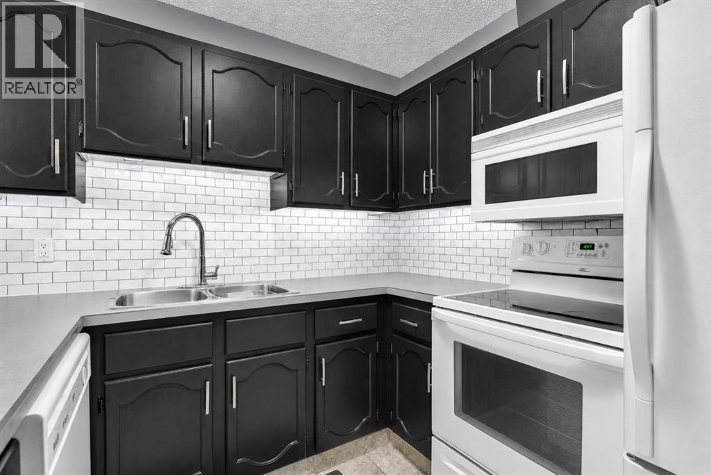#305 1001 68 Avenue SW - 4