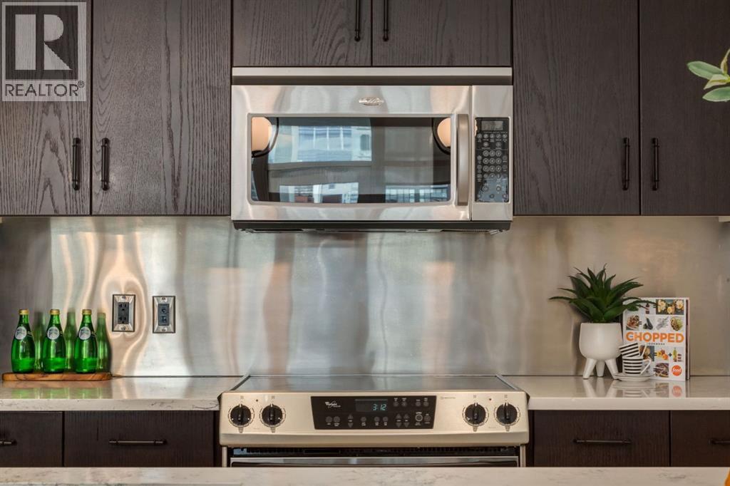 #1403 530 12 Avenue SW - 25