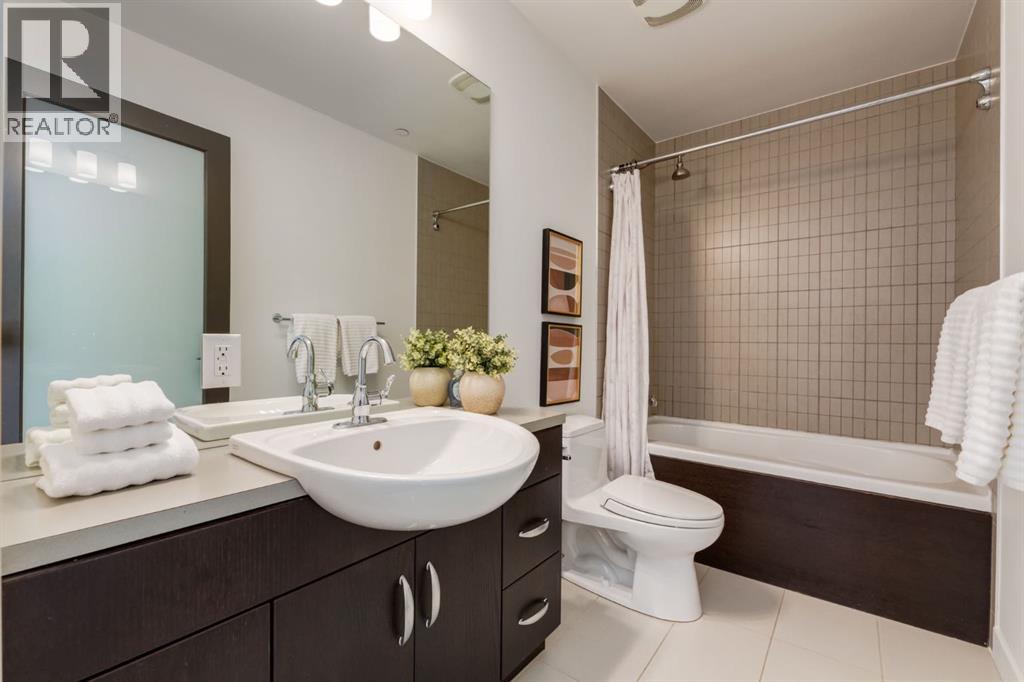 #1403 530 12 Avenue SW - 23
