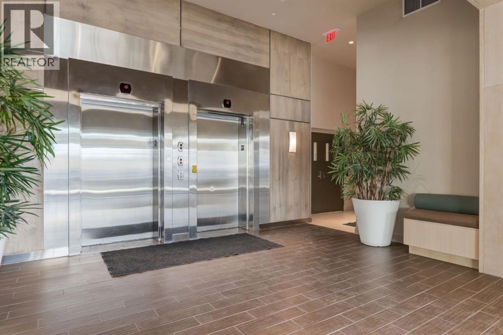 #1403 530 12 Avenue SW - 36
