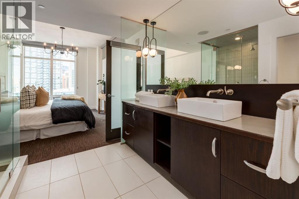 #1403 530 12 Avenue SW - 19