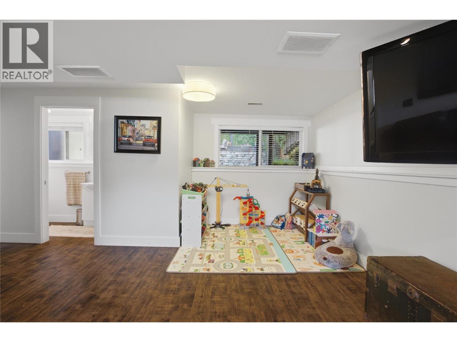 6273 DALLAS Drive - 38
