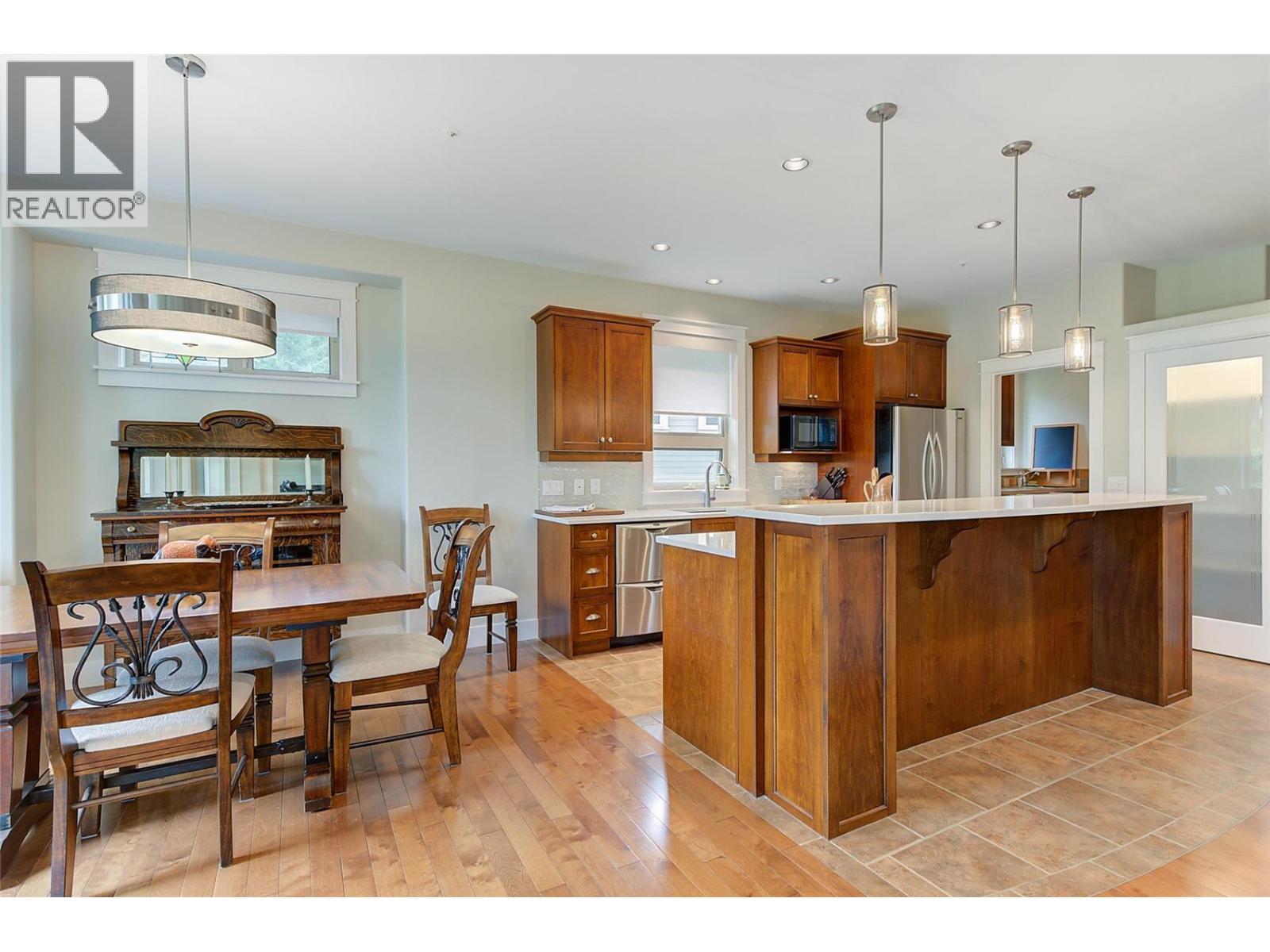 210 Dormie Place - 14