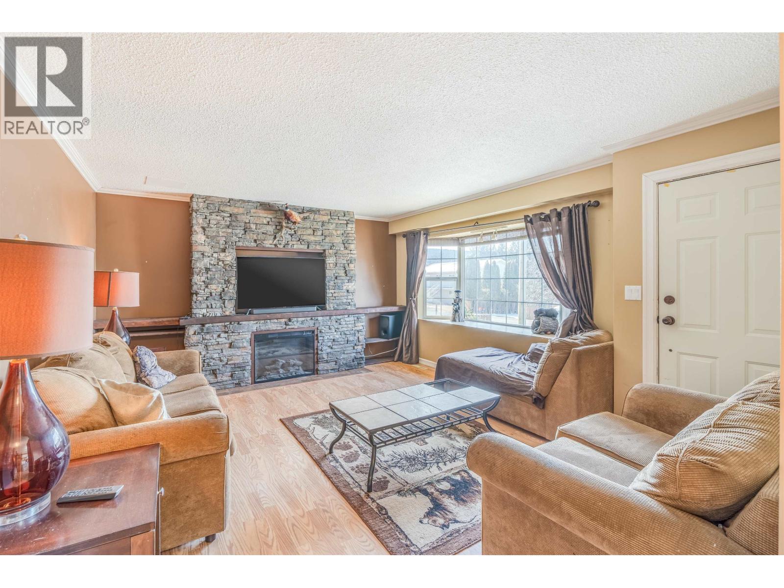 236 BLACKSTOCK ROAD - 5