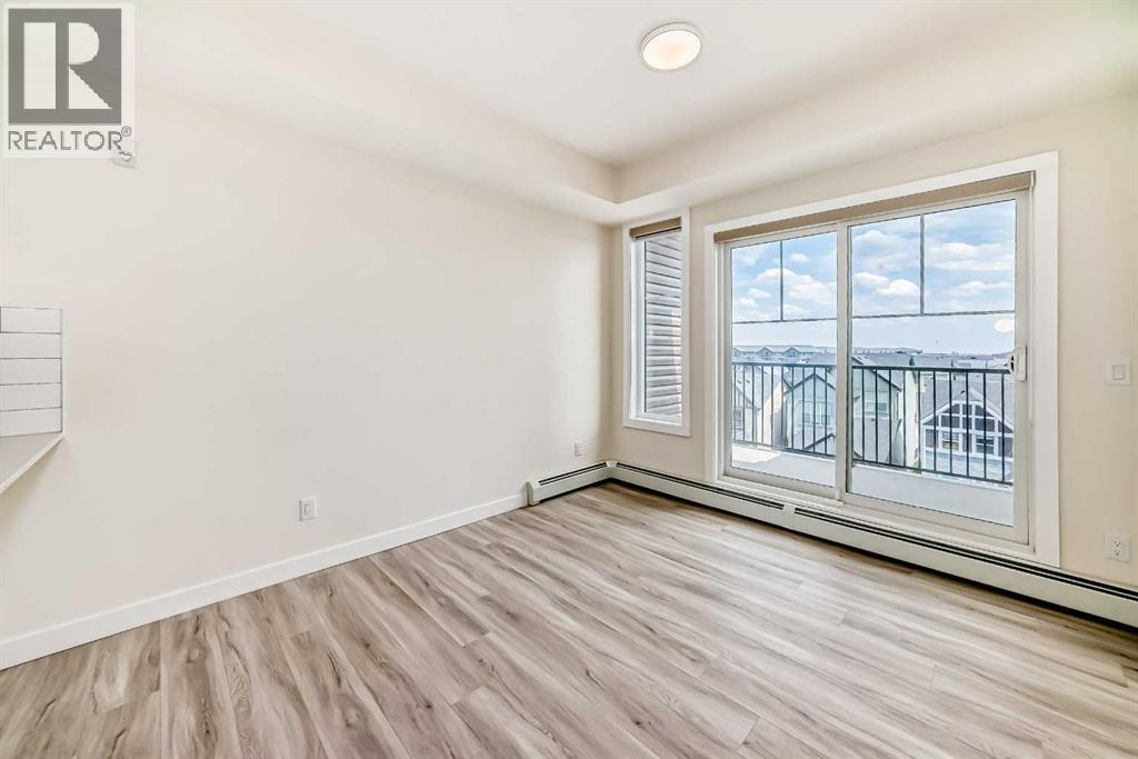 #2406 15 Skyview Point Crescent - 17