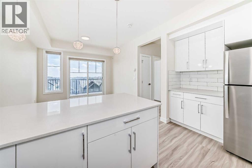 #2406 15 Skyview Point Crescent - 11