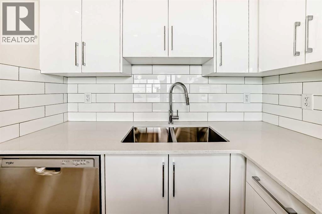 #2406 15 Skyview Point Crescent - 13