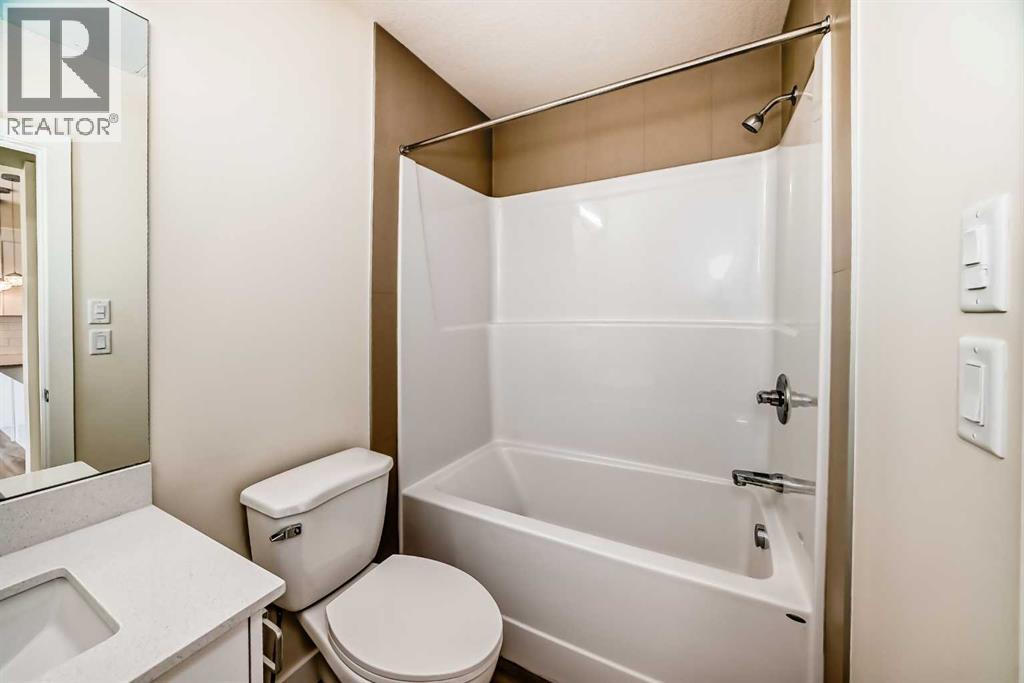#2406 15 Skyview Point Crescent - 28