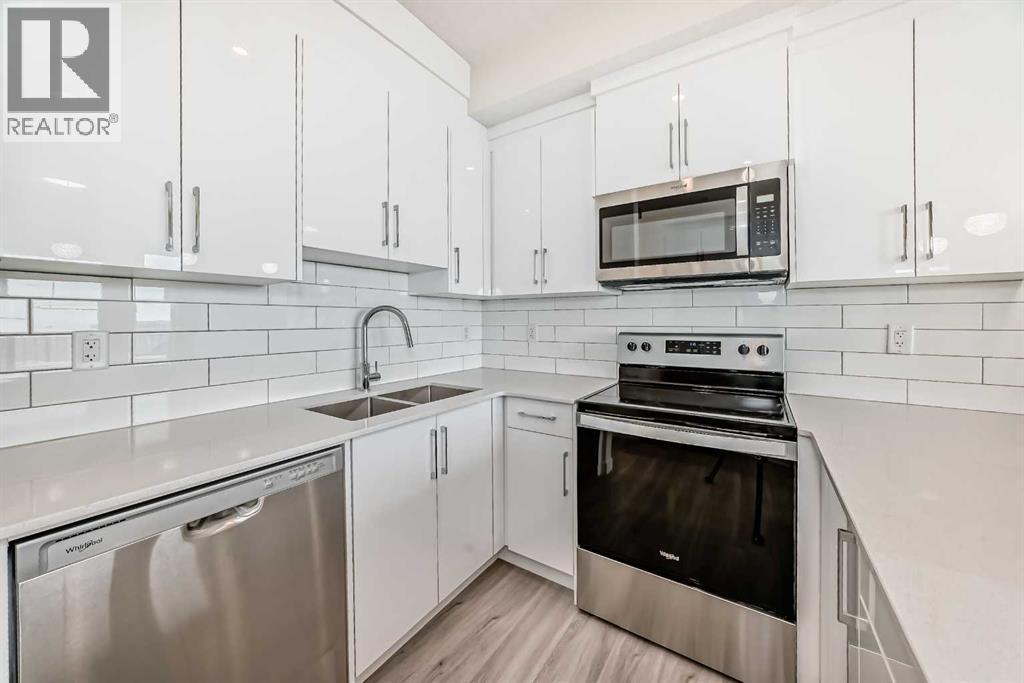 #2406 15 Skyview Point Crescent - 9