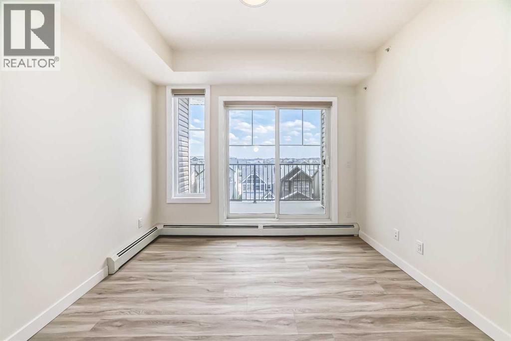 #2406 15 Skyview Point Crescent - 16
