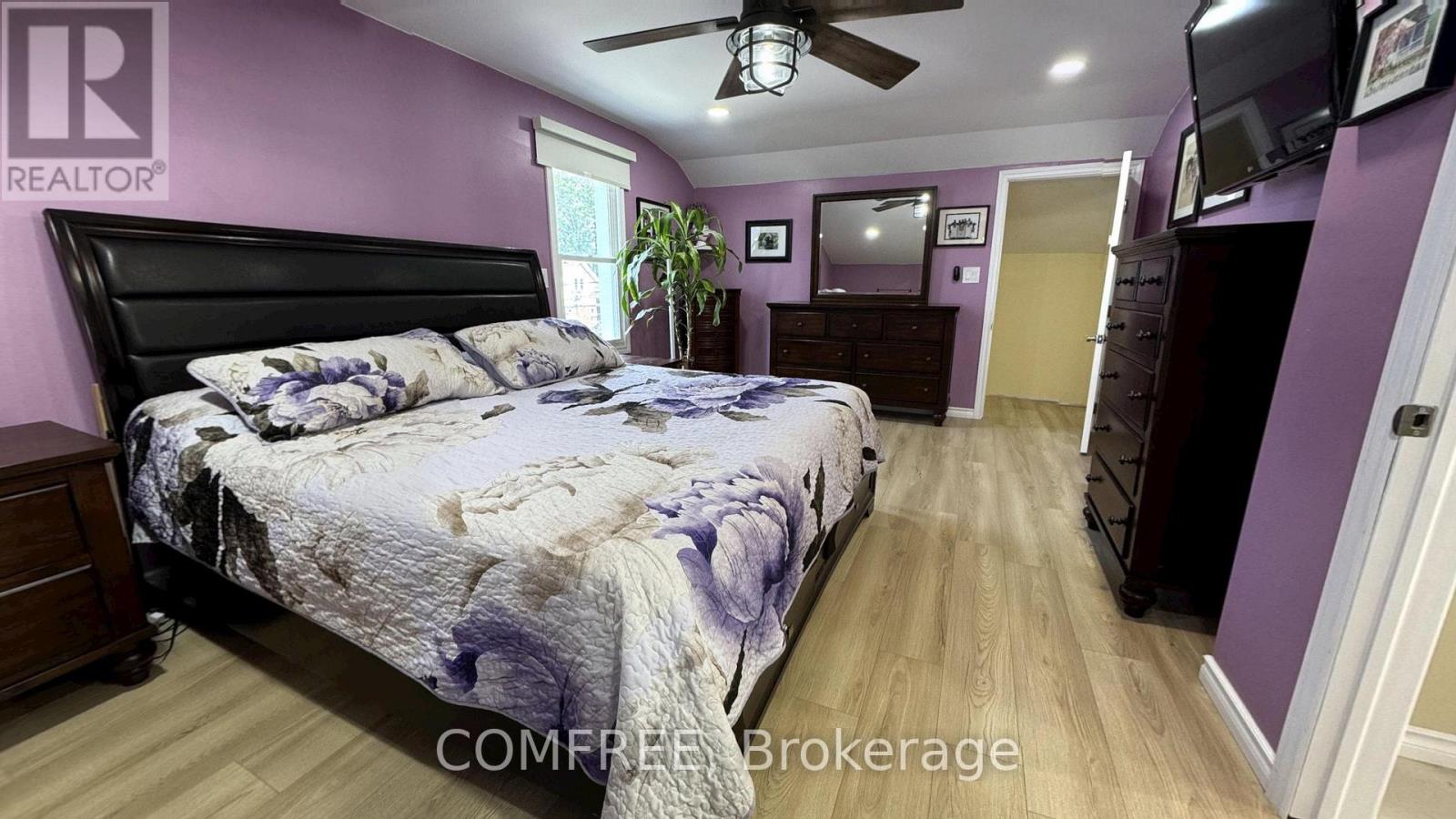 1958 GEORGE AVENUE - 14
