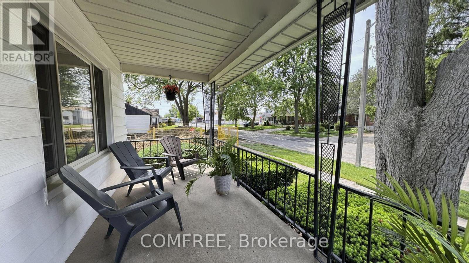 1958 GEORGE AVENUE - 2