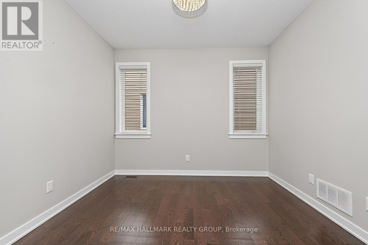 339 ANDALUSIAN CRESCENT - 18