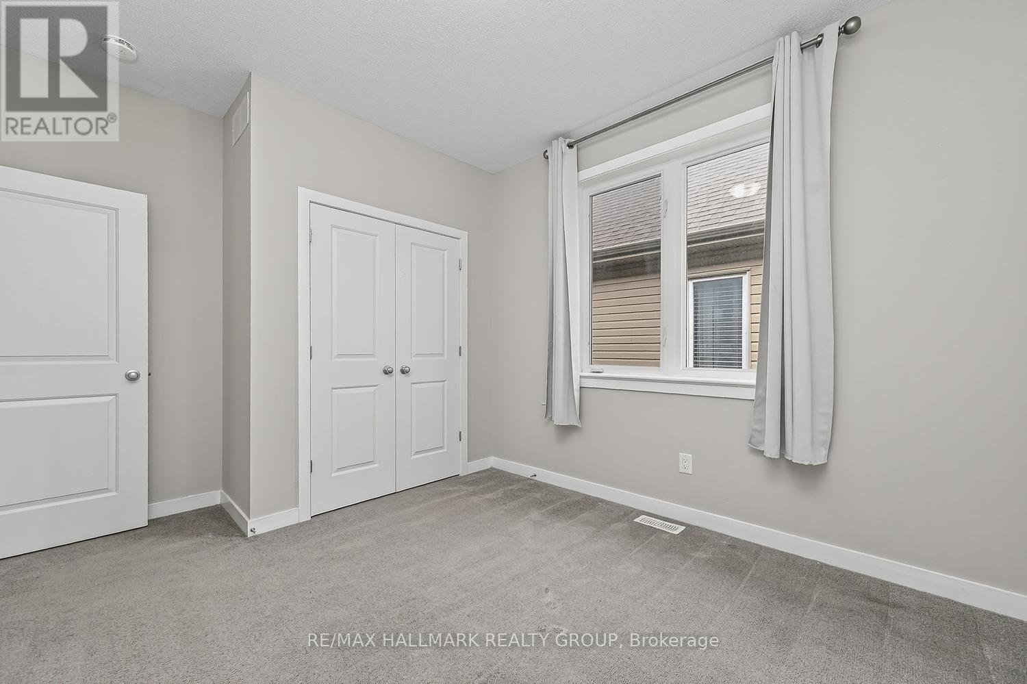 339 ANDALUSIAN CRESCENT - 33