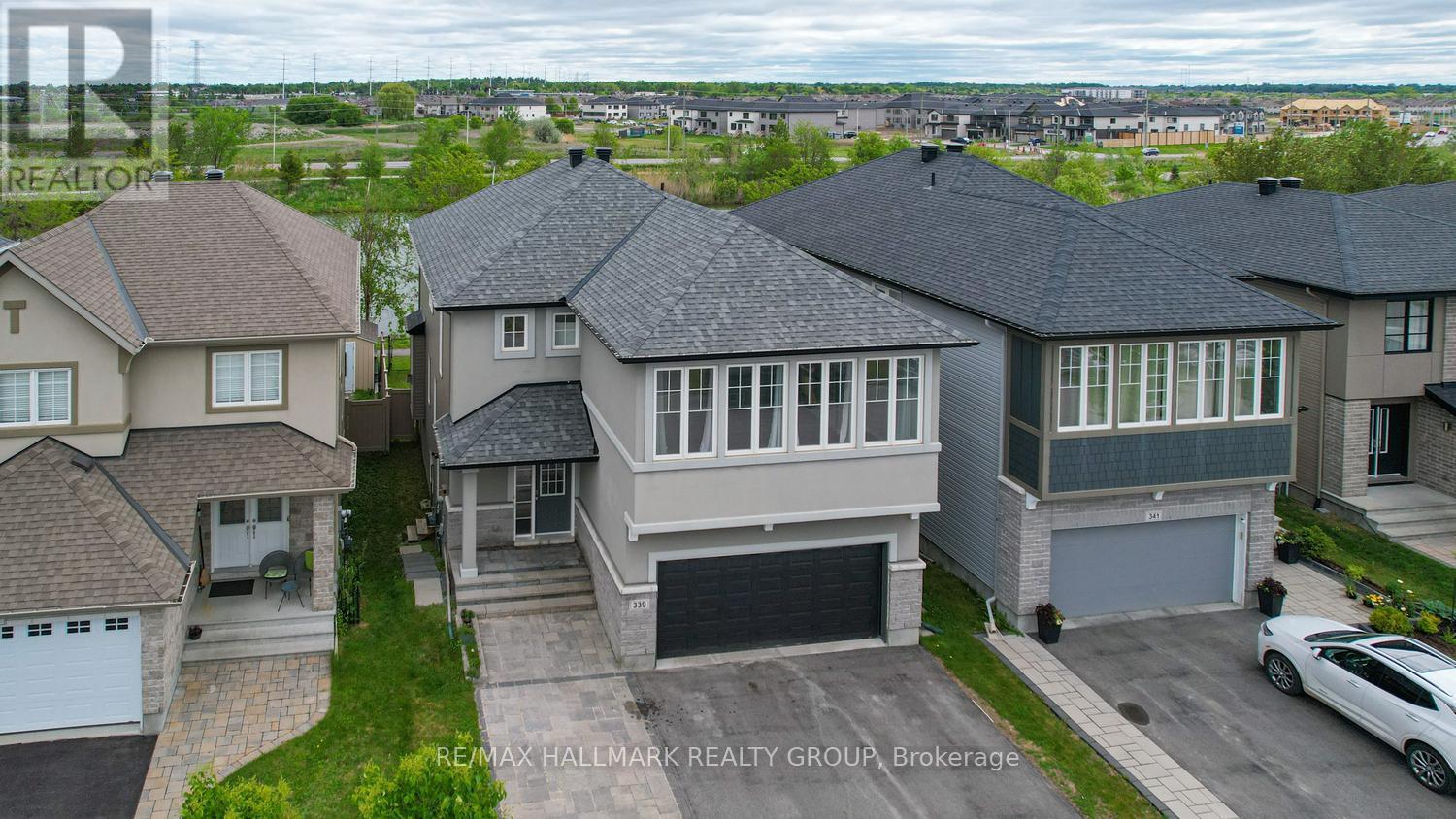 339 ANDALUSIAN CRESCENT - 46