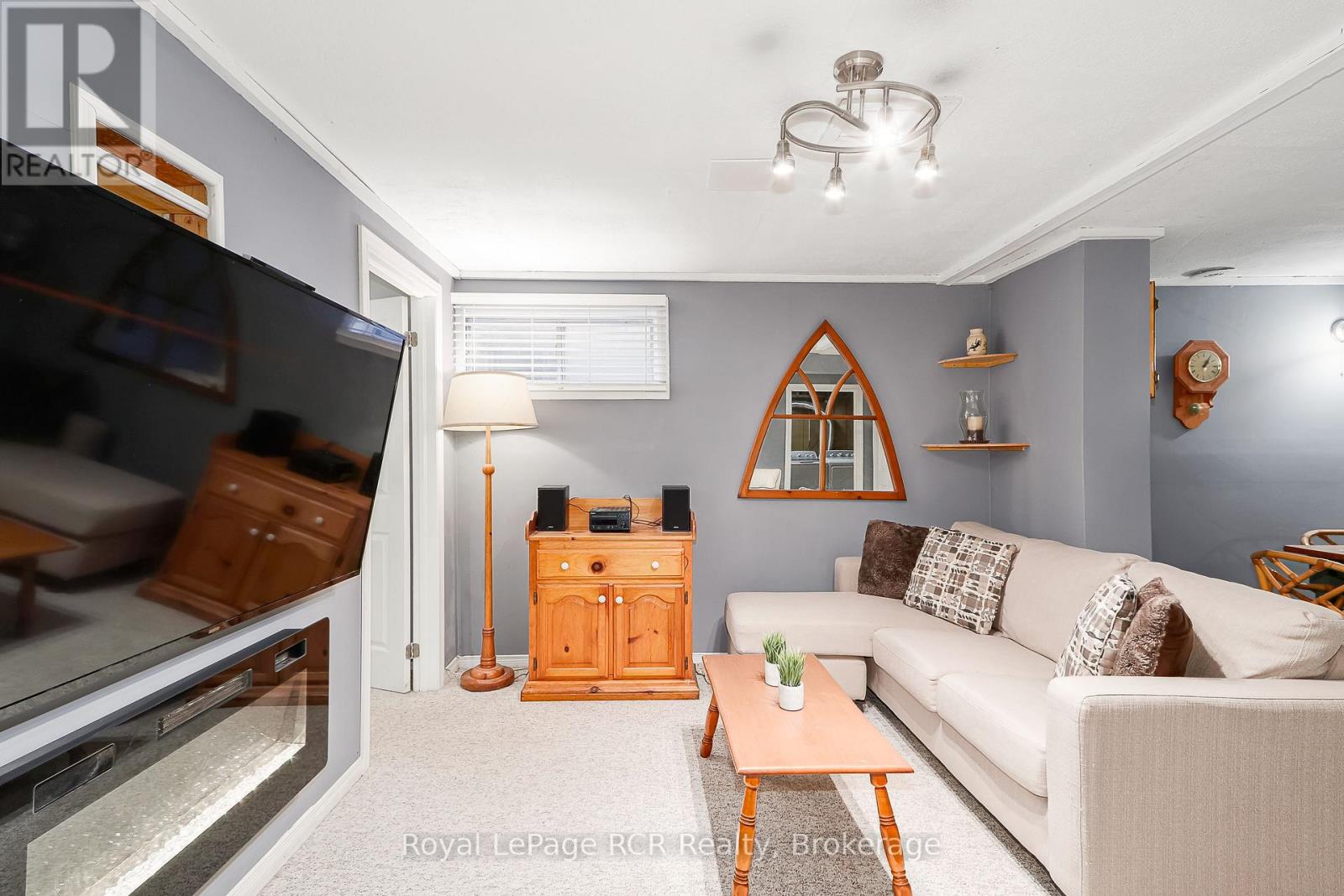 92 ALICE STREET - 21