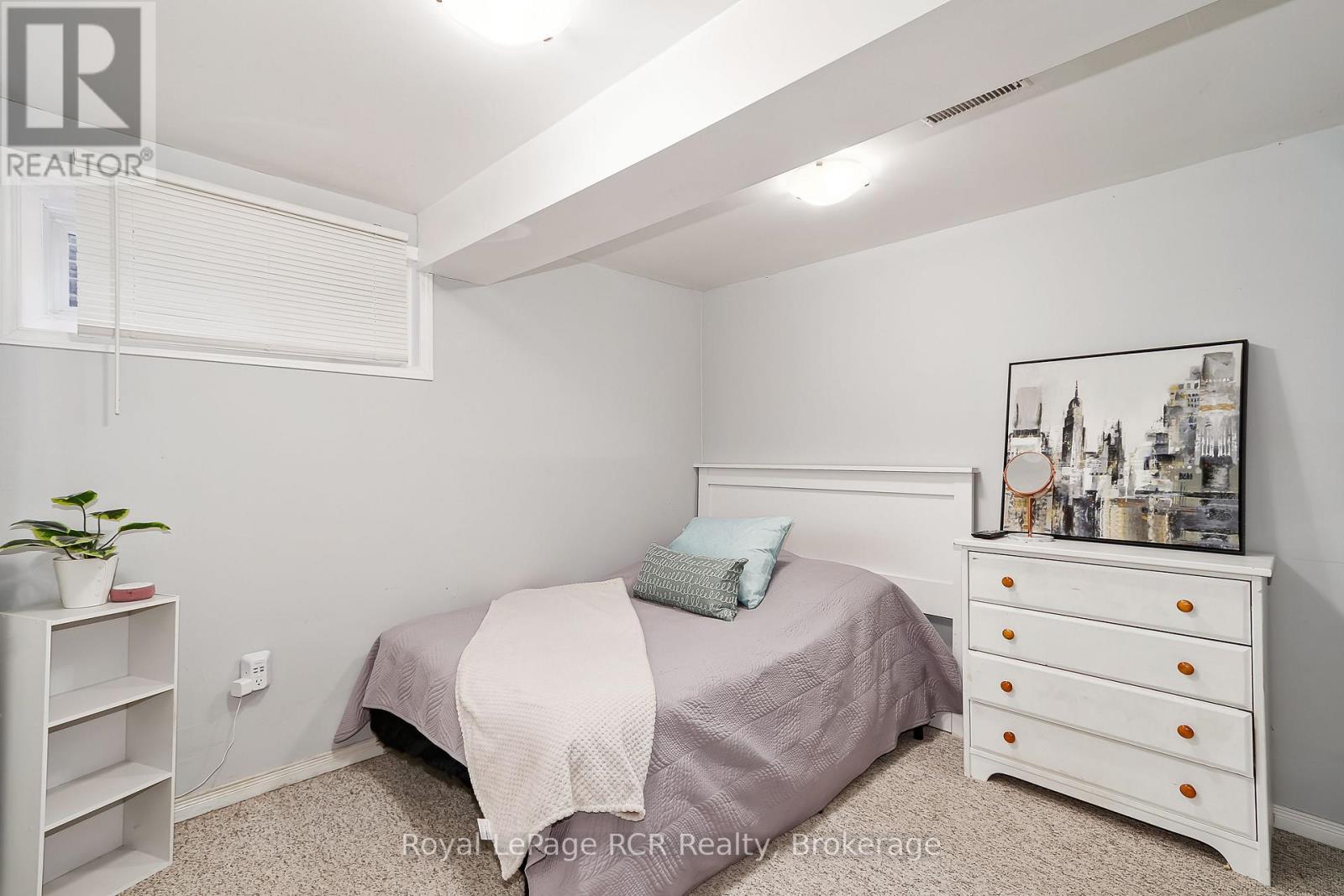 92 ALICE STREET - 26