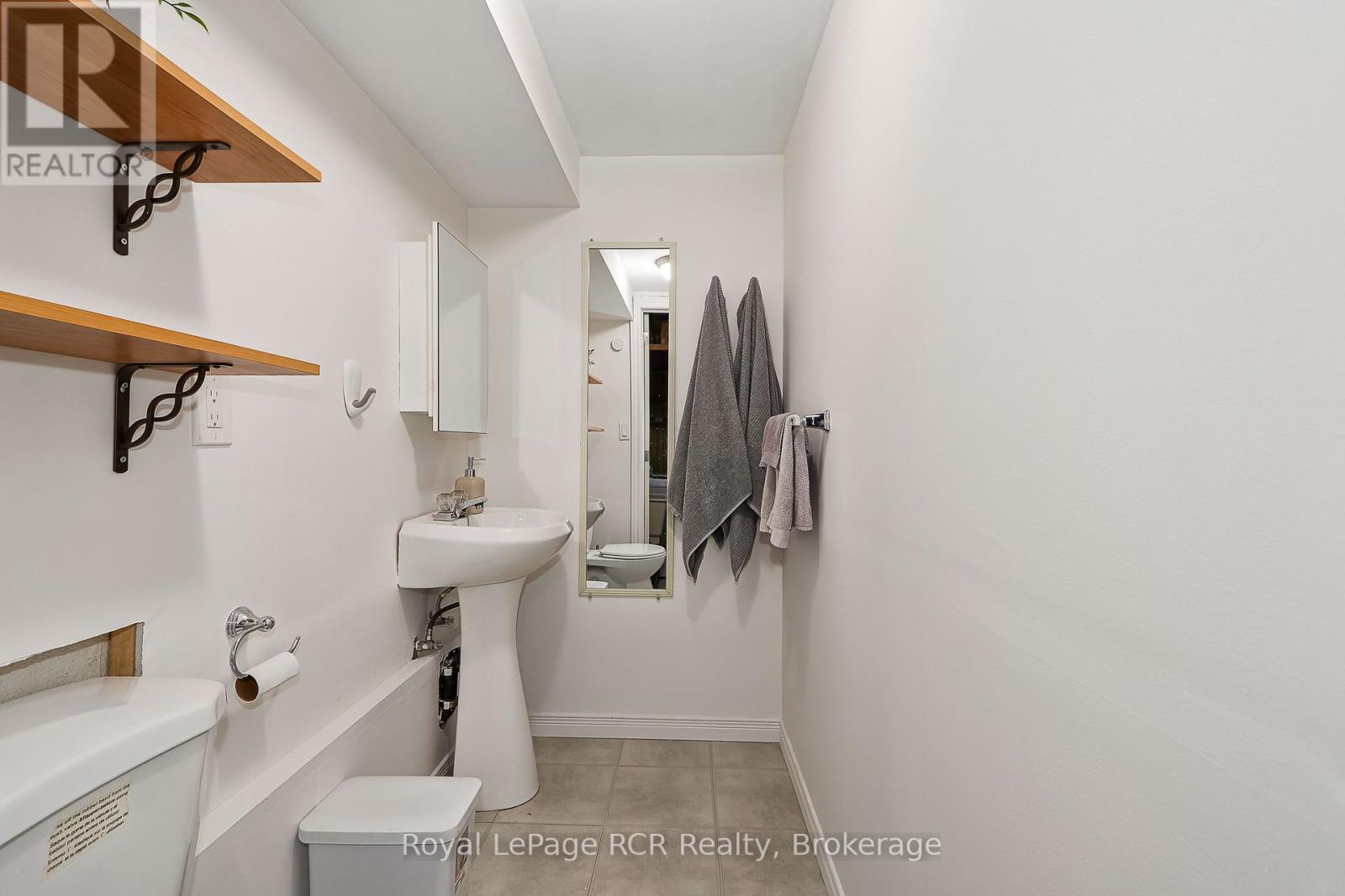 92 ALICE STREET - 27