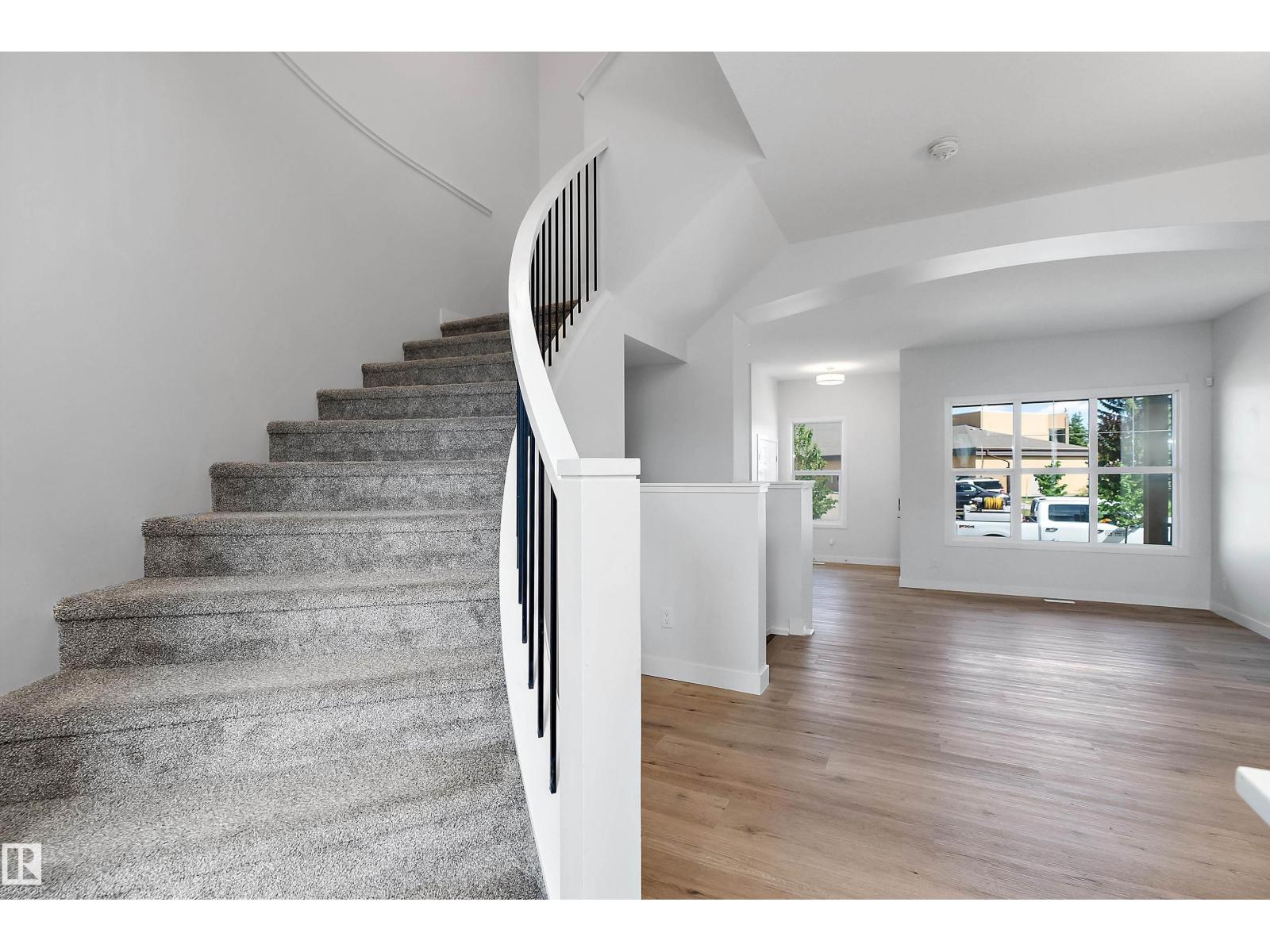 5275 EDGEMONT BV NW - 30