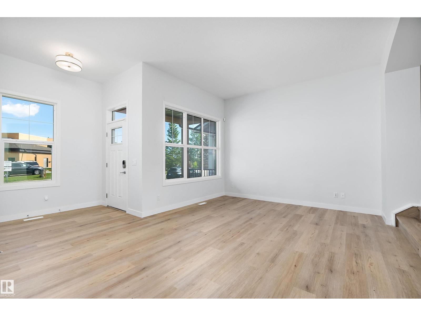 5275 EDGEMONT BV NW - 10