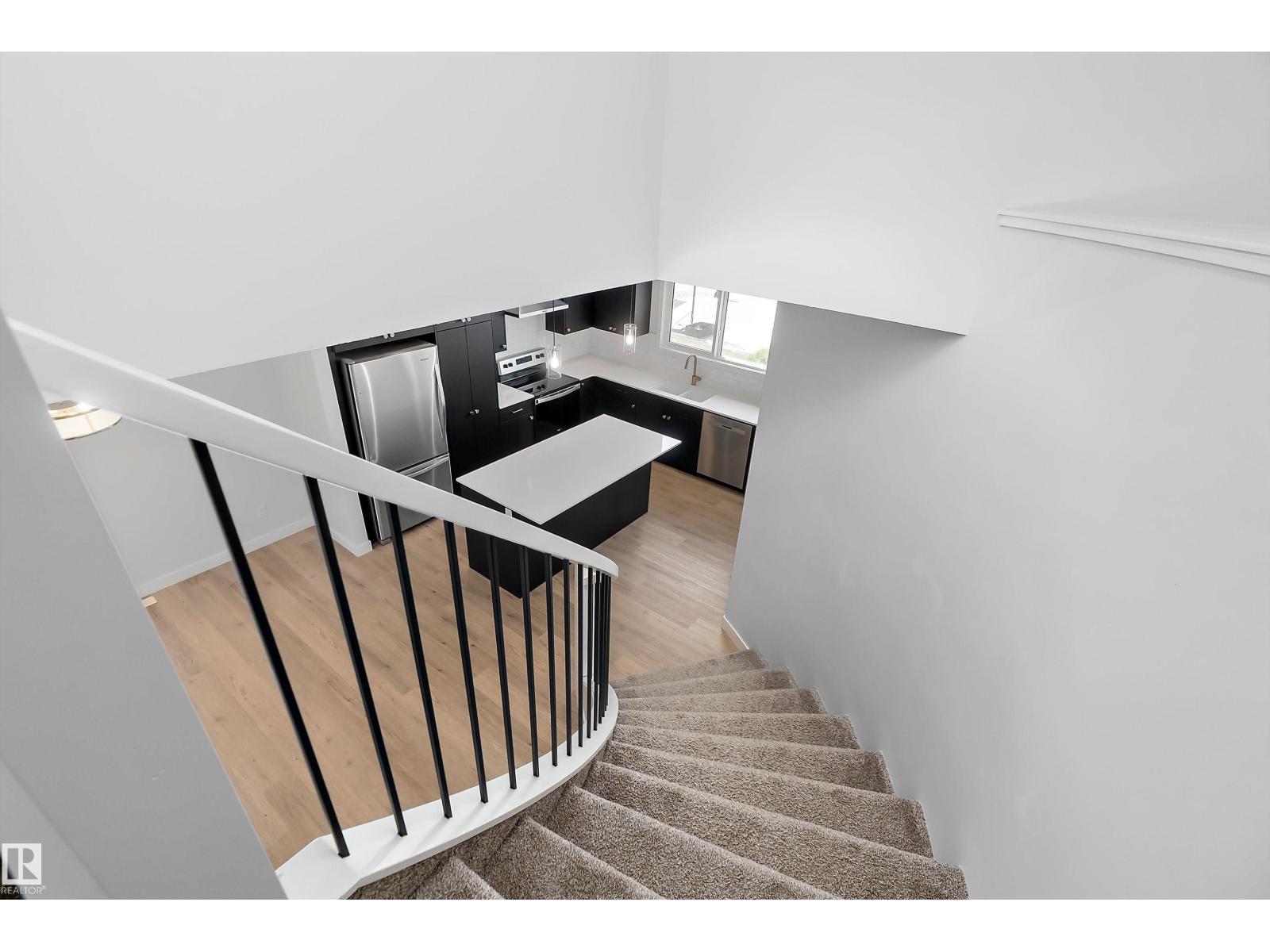 5275 EDGEMONT BV NW - 41