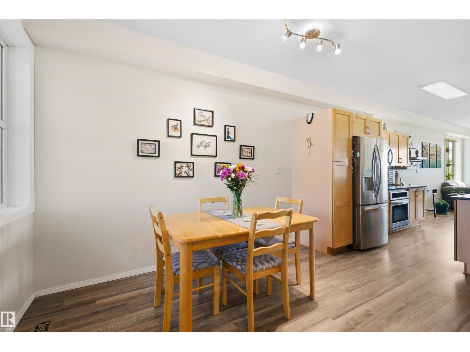 #215 9507 101 AV NW - 13