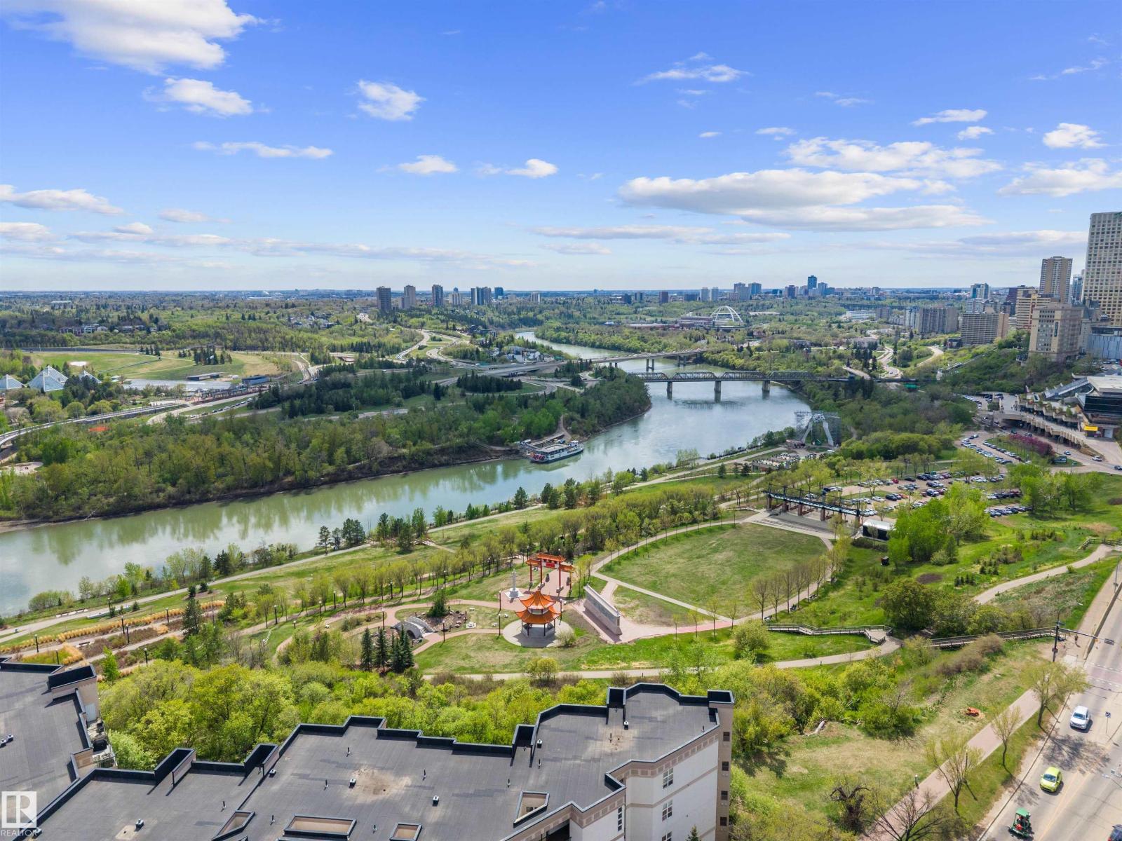 #215 9507 101 AV NW - Image 3