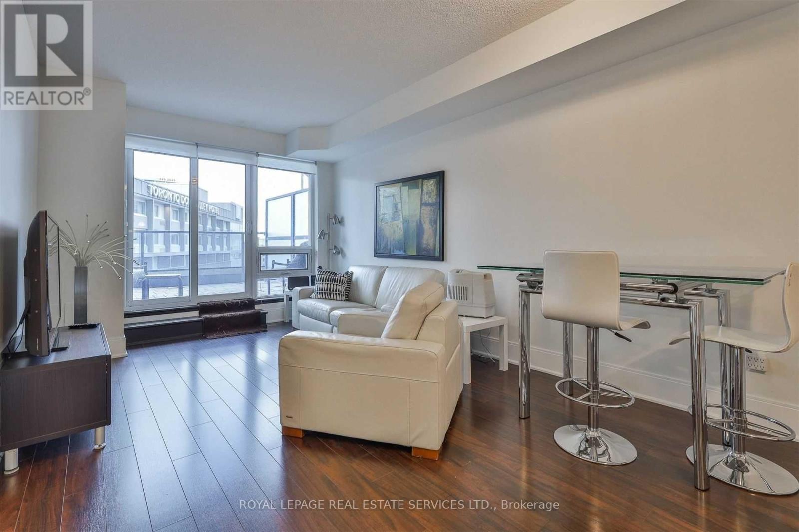 #412 181 WYNFORD DRIVE - 11