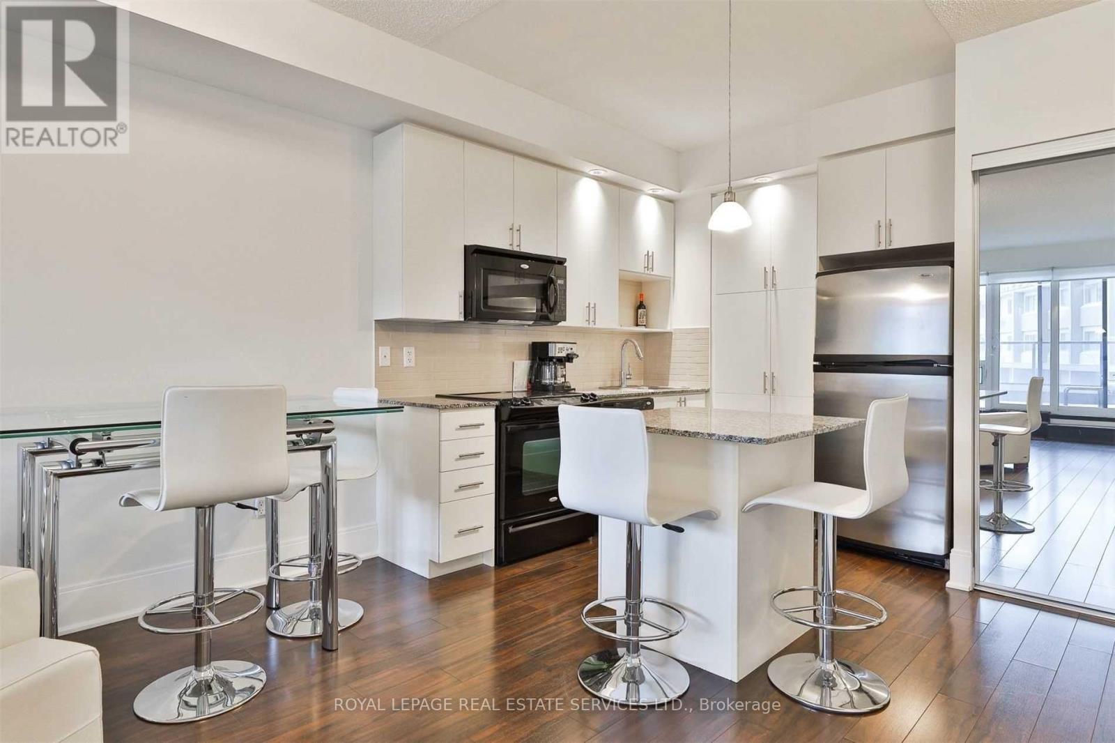 #412 181 WYNFORD DRIVE - 4