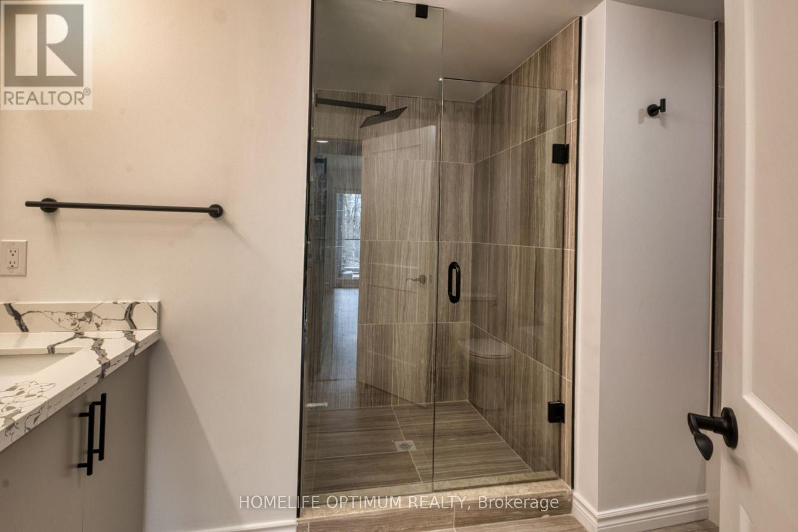 #101 6 SUNCREST LANE - 12