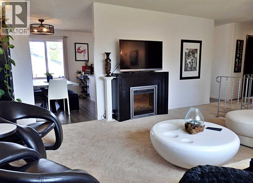 5204 57A Street — photo 11