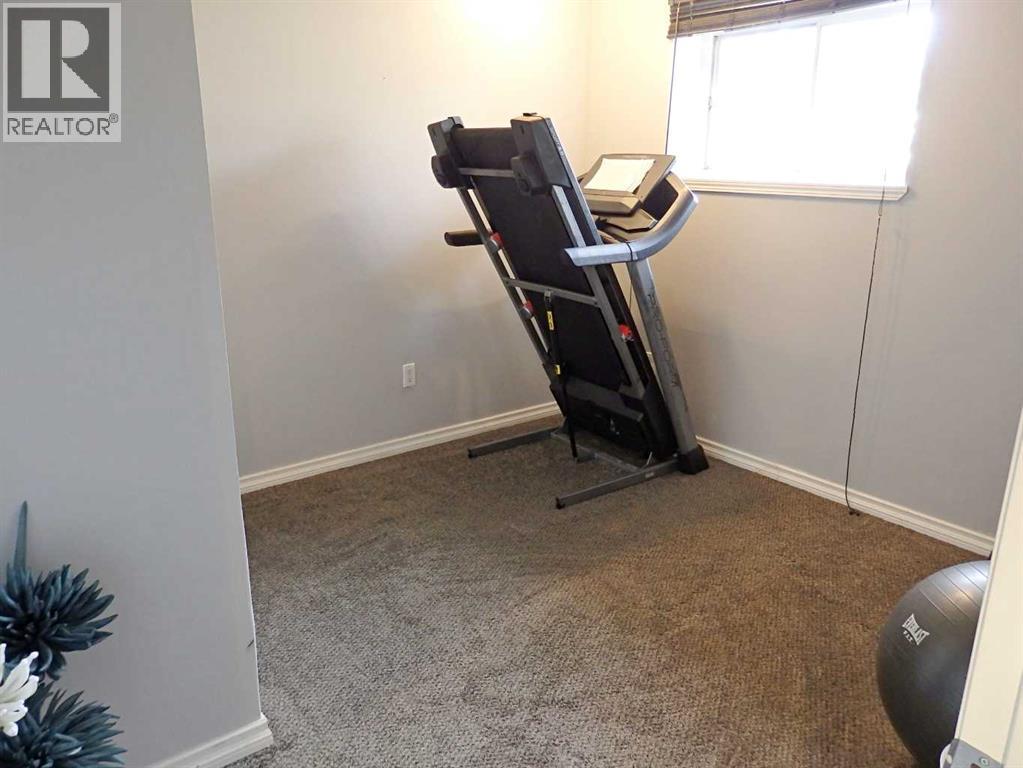 5204 57A Street — photo 34