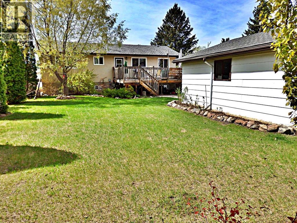 5204 57A Street — photo 47