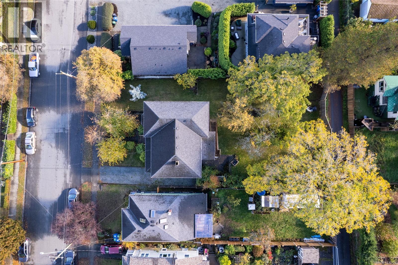 639 Kennedy St - 21