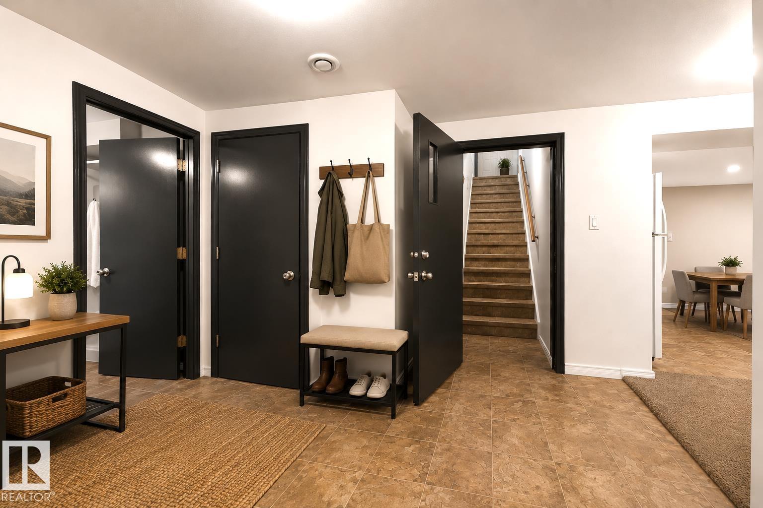 8911 149 ST NW - 25
