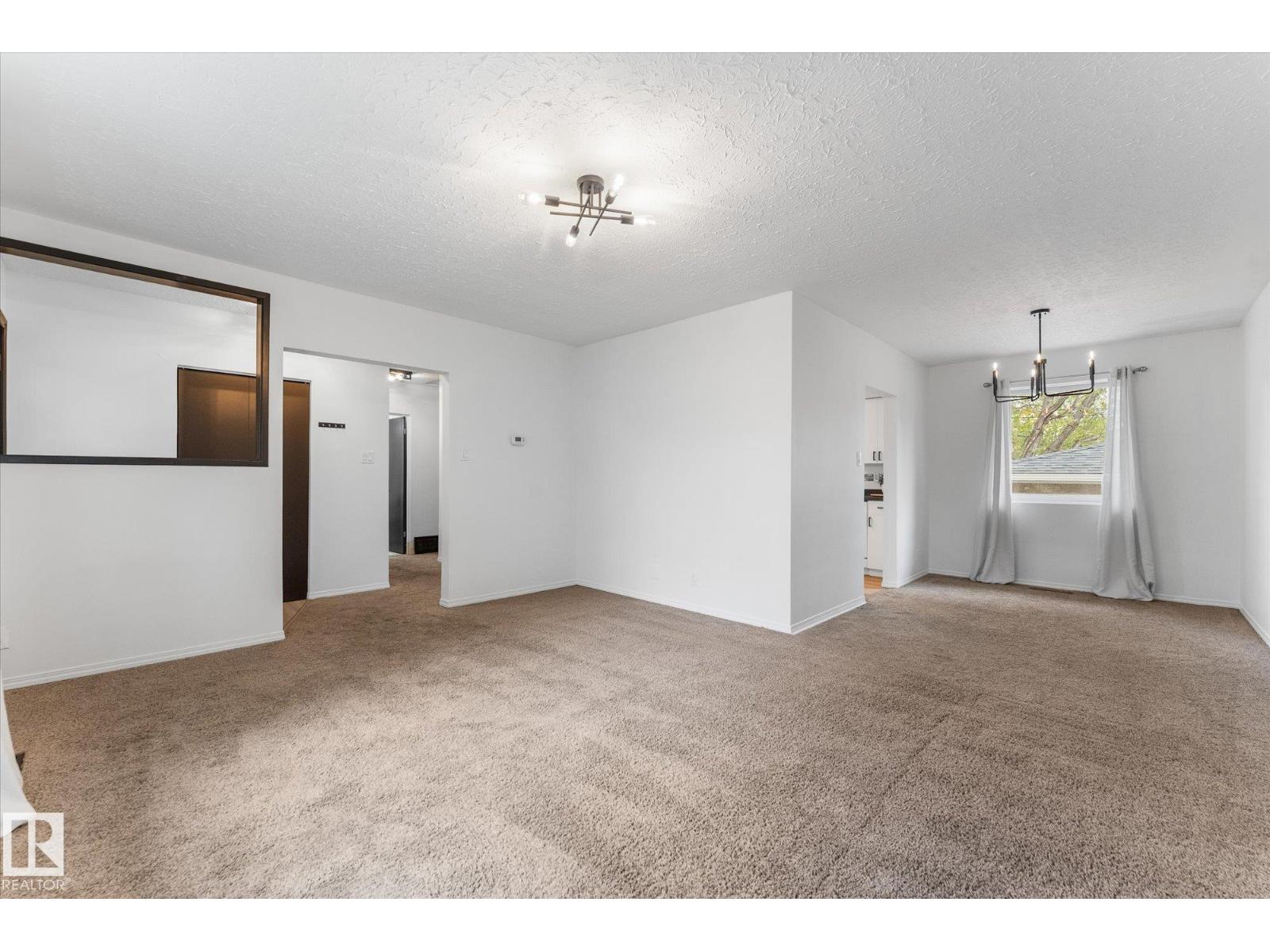 8911 149 ST NW - 6