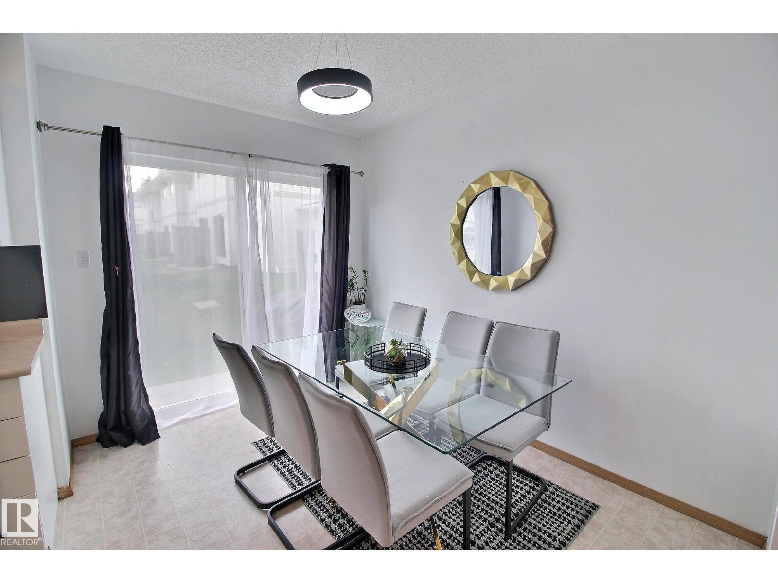 #701 610 KING ST - 4