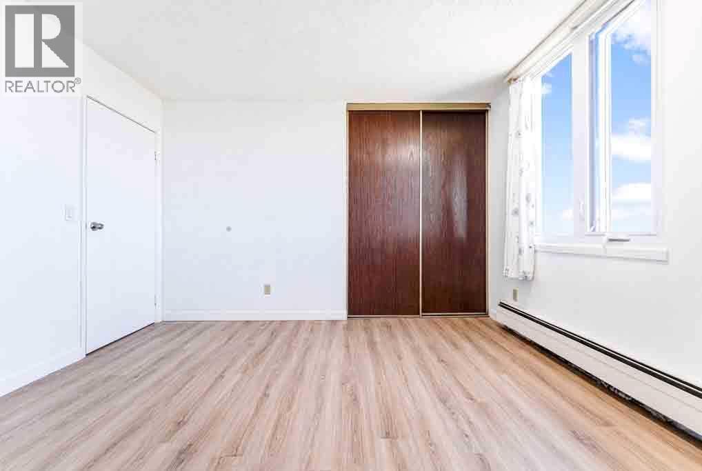 #802 4944 Dalton Drive NW - 16