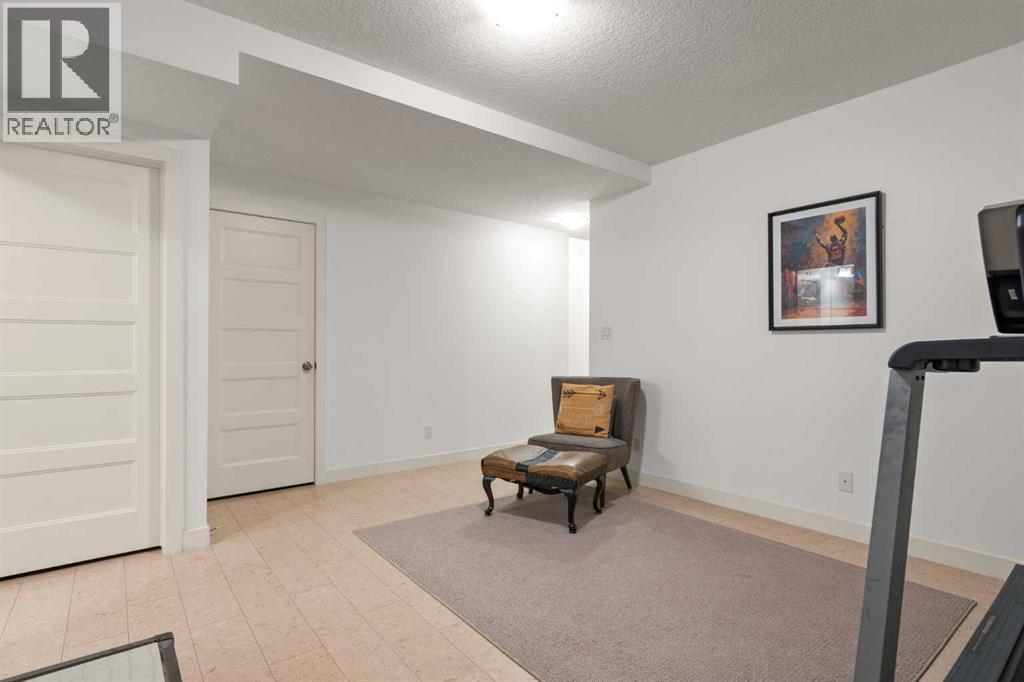 #2 6110 Bowness Road NW - 24