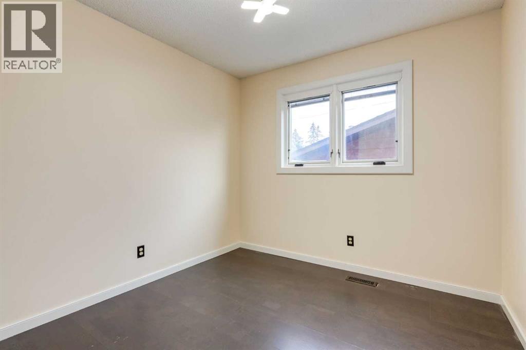 80 Macewan Glen Road NW - 17