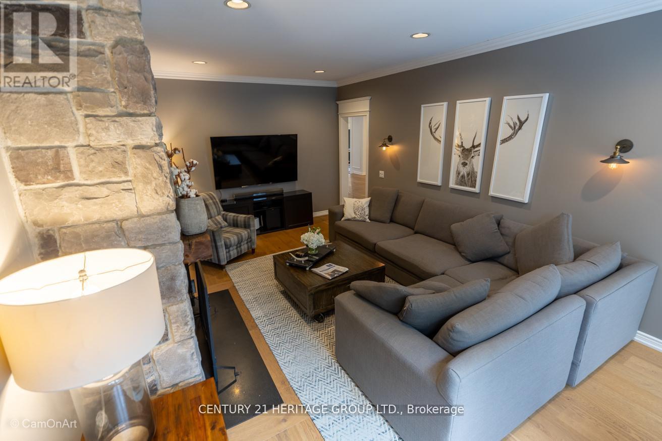 15 COLDWATER COURT - 15
