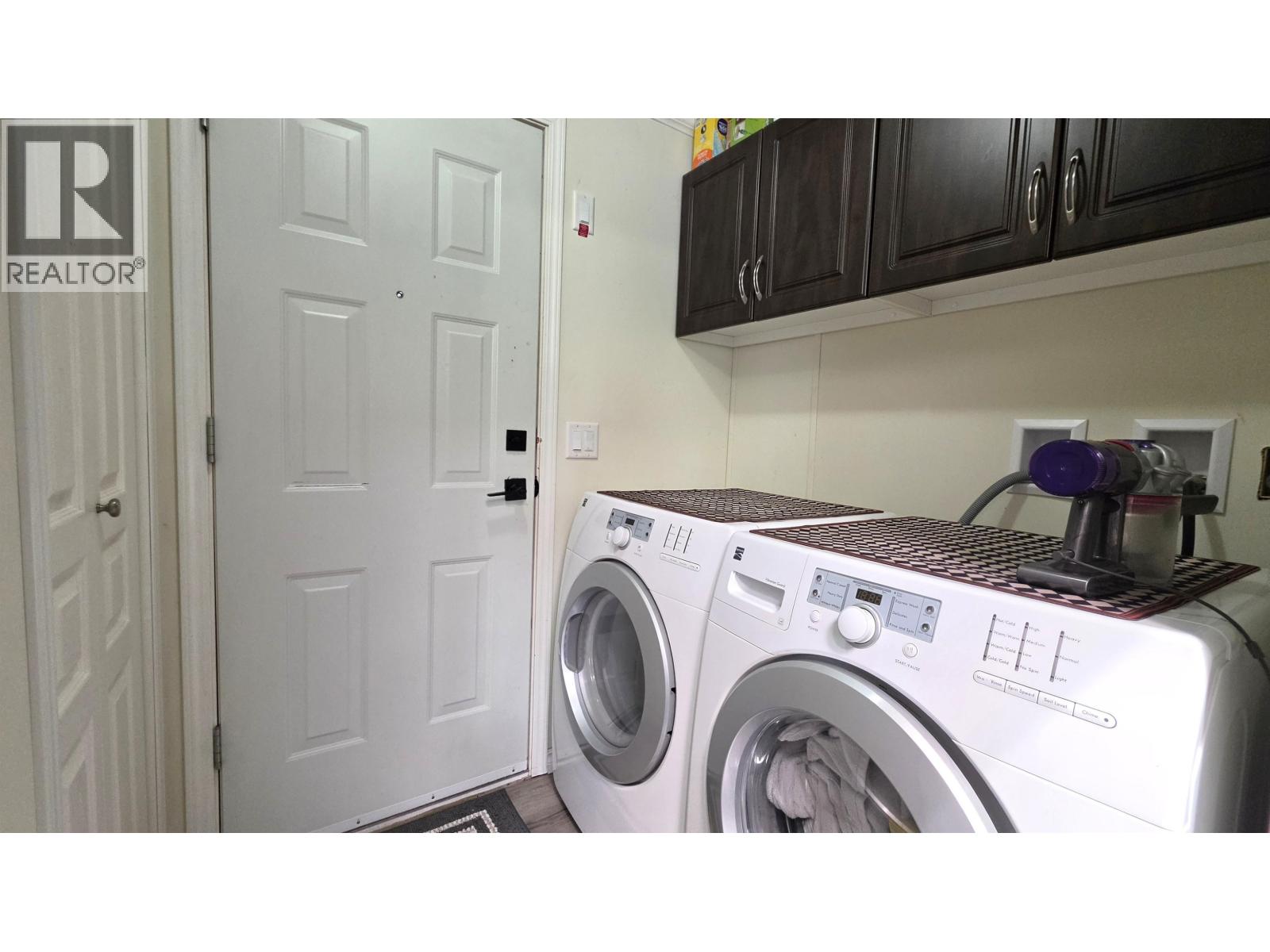 326 N BLACKBURN ROAD - 11