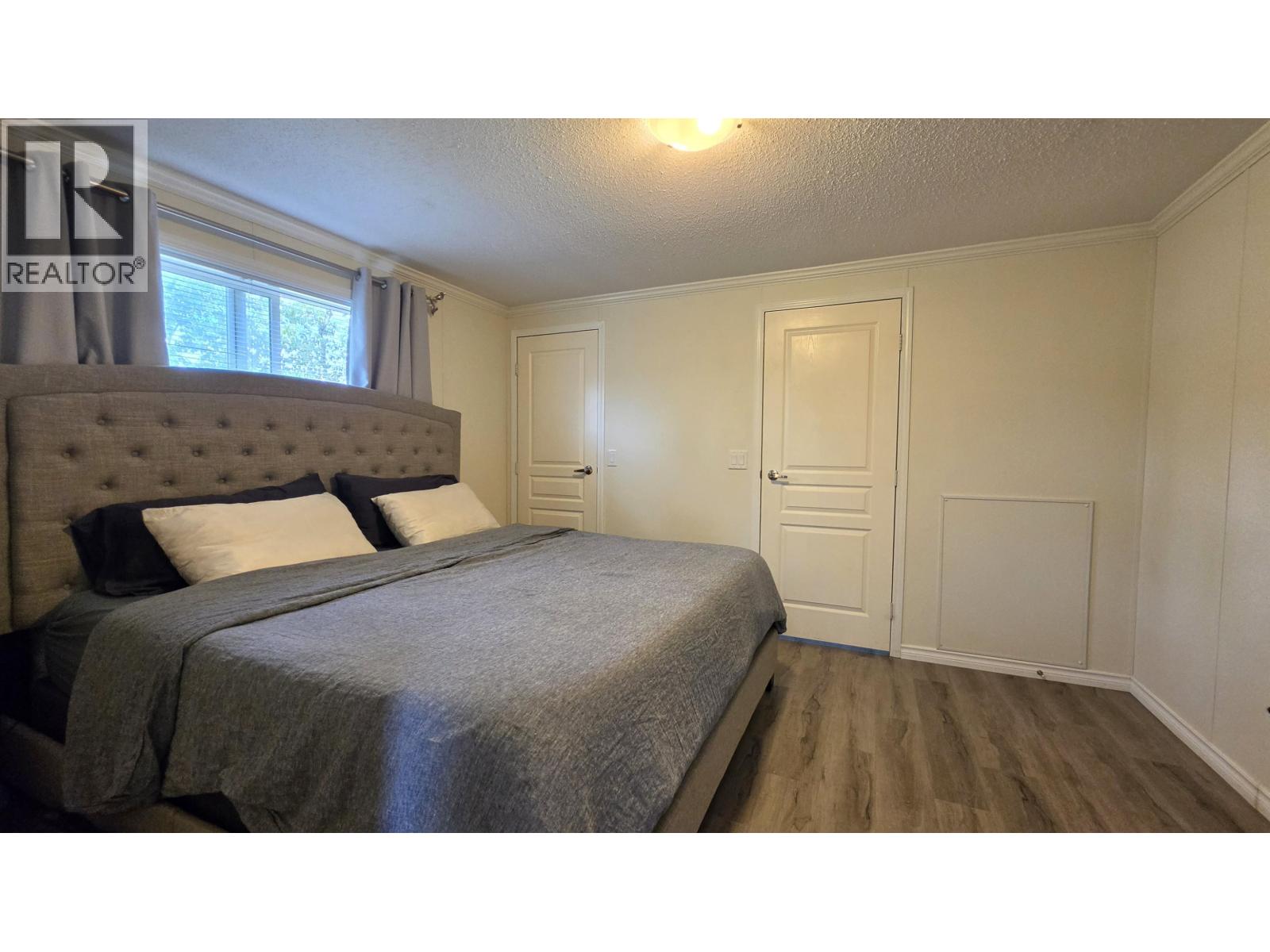 326 N BLACKBURN ROAD - 12