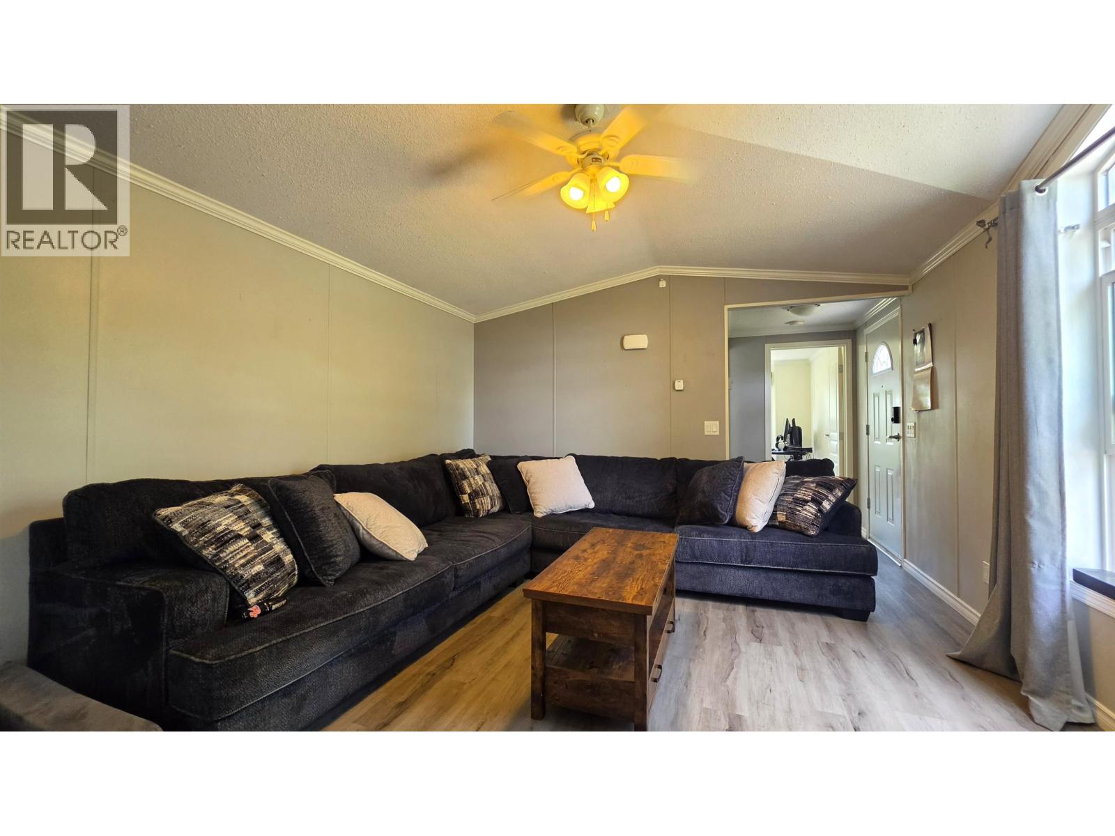 326 N BLACKBURN ROAD - 4