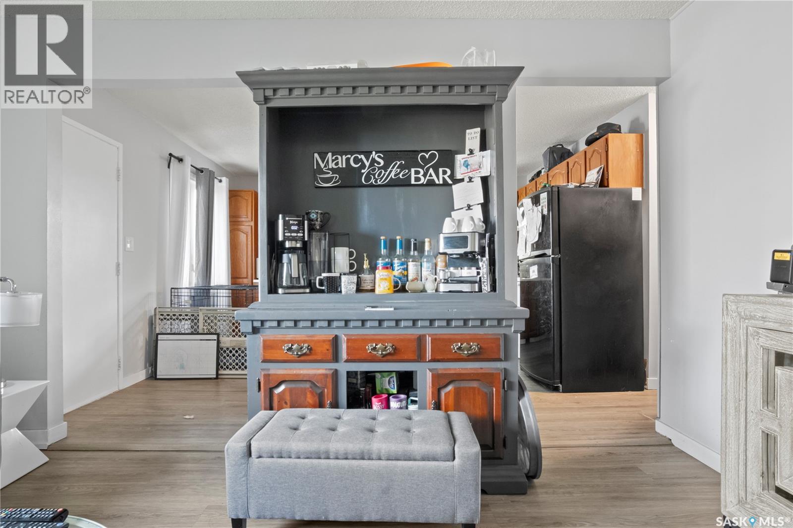 18 Hyland CRESCENT - 8
