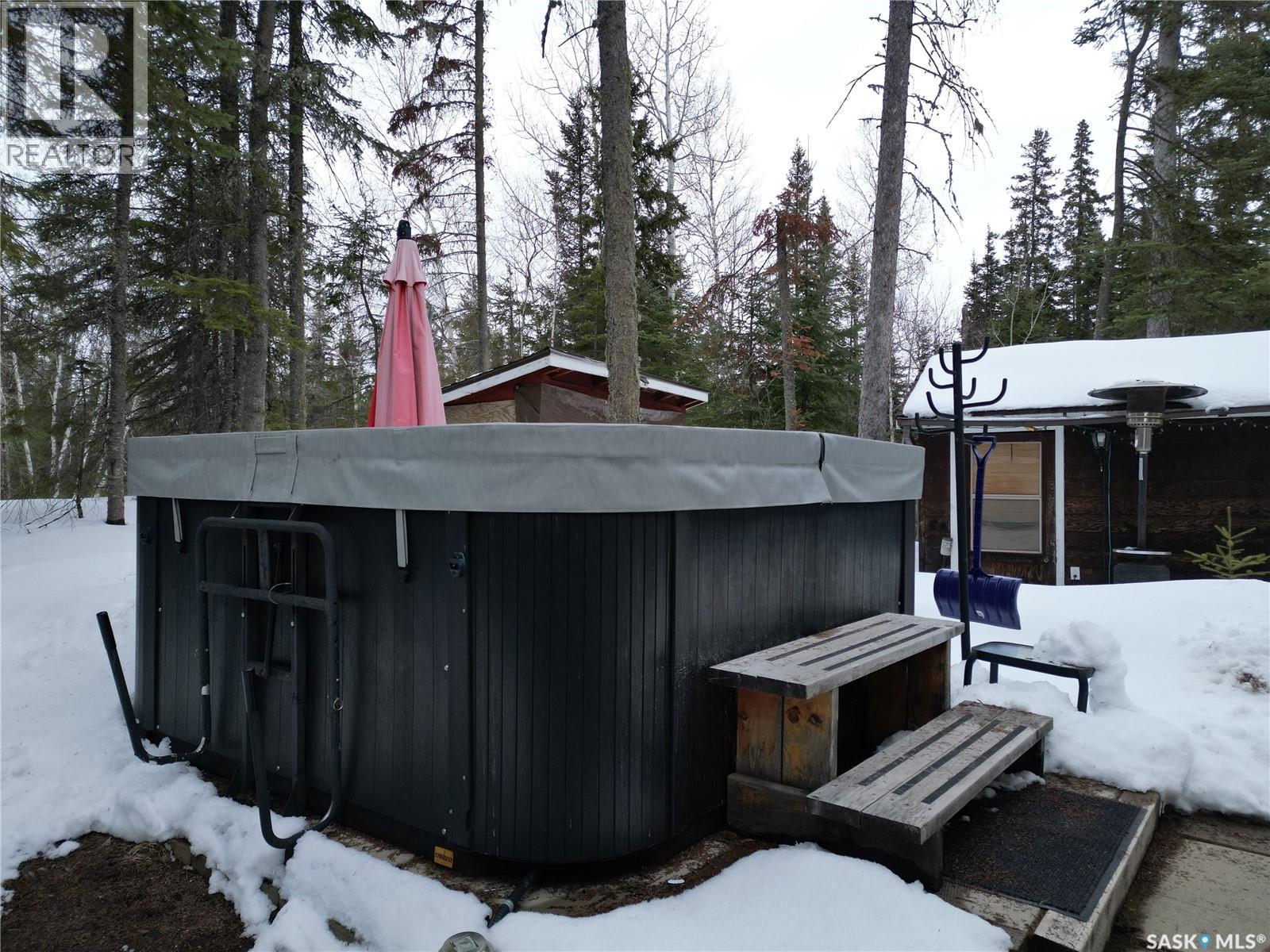 619 Marine DRIVE - 36