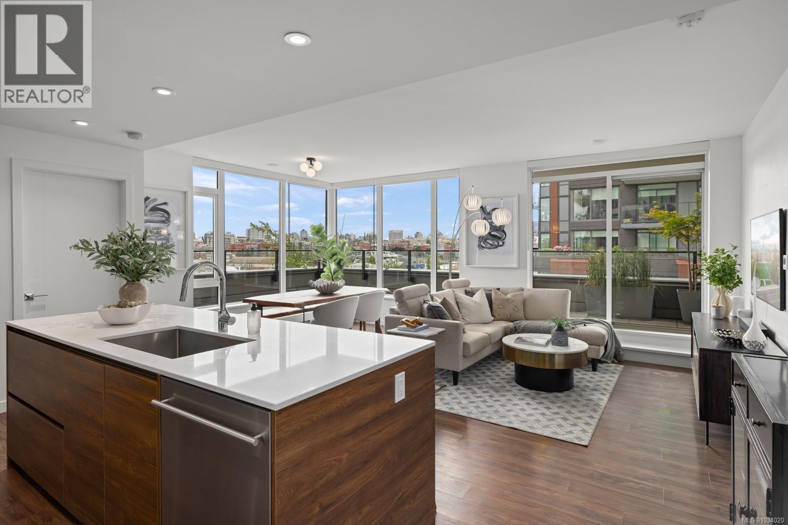 #303 369 Tyee Rd - 6
