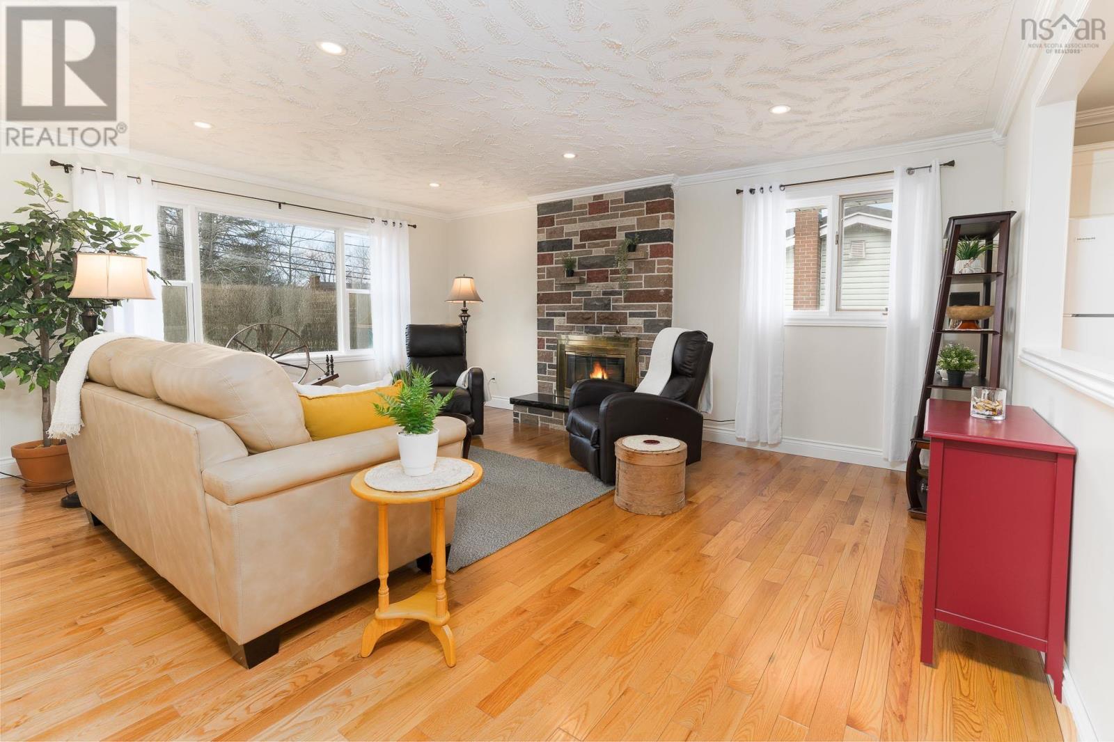 467 Old Sackville Road - 16
